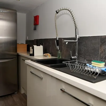 Garden Mews - 2 Double Bedrooms - Appartamento Harrogate