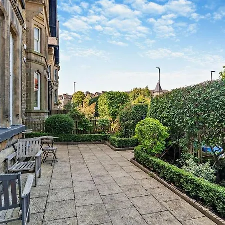 Apartamento Garden Mews - 2 Double Bedrooms - *