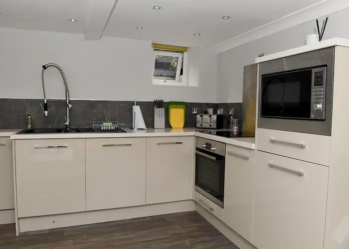 Apartamento Garden Mews - 2 Double Bedrooms - *